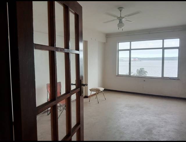 2 BEDROOM FLAT RENTED IN DURBAN CENTRAL